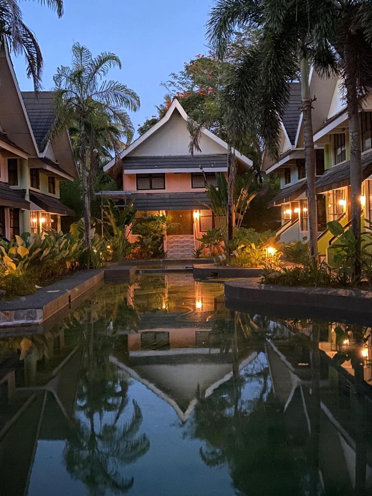 Lido Shores Resort Sariaya Exterior foto